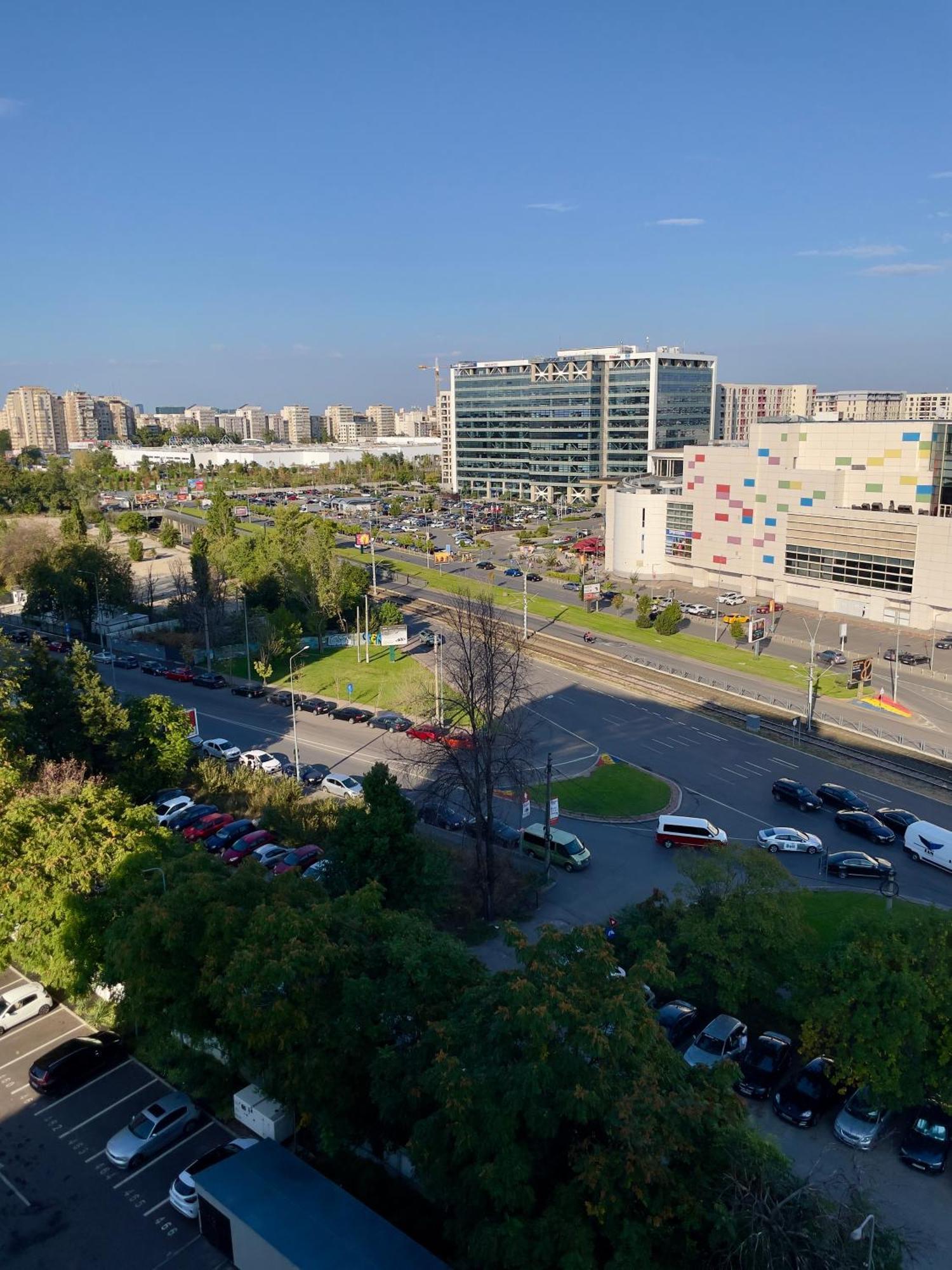 דירות בוקרשט Piazza Vista - Granvia Park מראה חיצוני תמונה